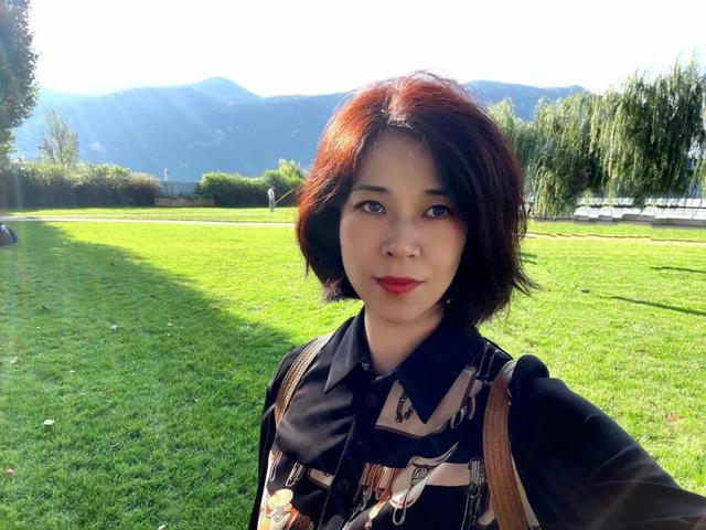 山水女画家中国艺术研究院在读博士周松竹