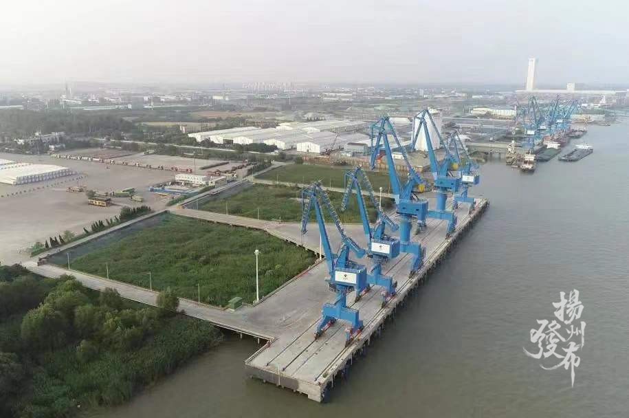 扬州港两港区码头荣获省星级绿色港口称号