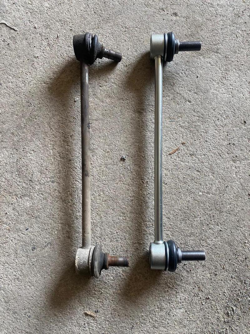 Right side trim installation view