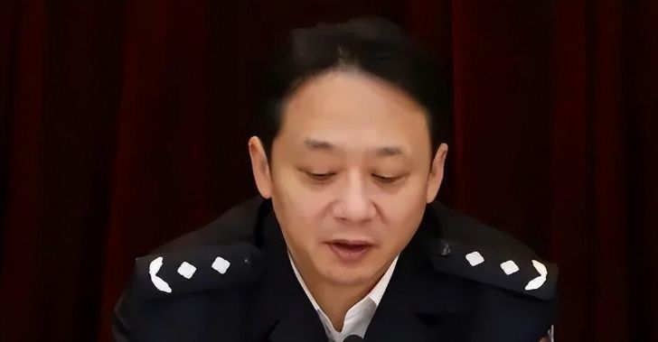 黄辉被调查:上海市长宁区副区长涉嫌严重违纪违法
