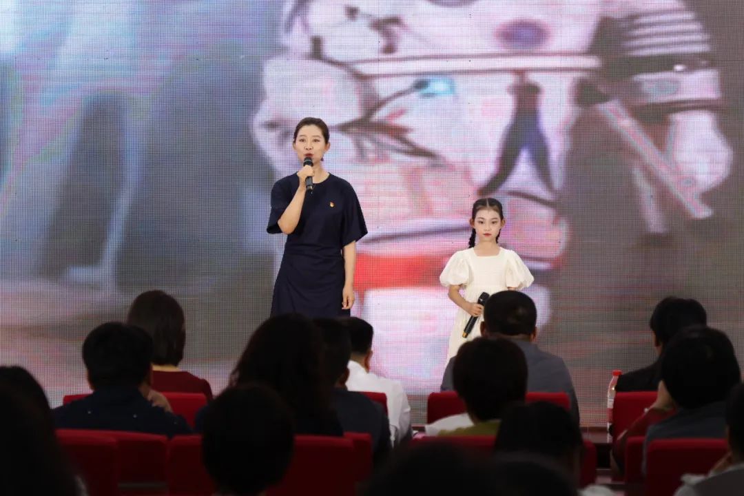 无棣县巾帼宣讲员郭玥,范晓慧,杨瑾怡,山东广播电视台主持人周奕彤