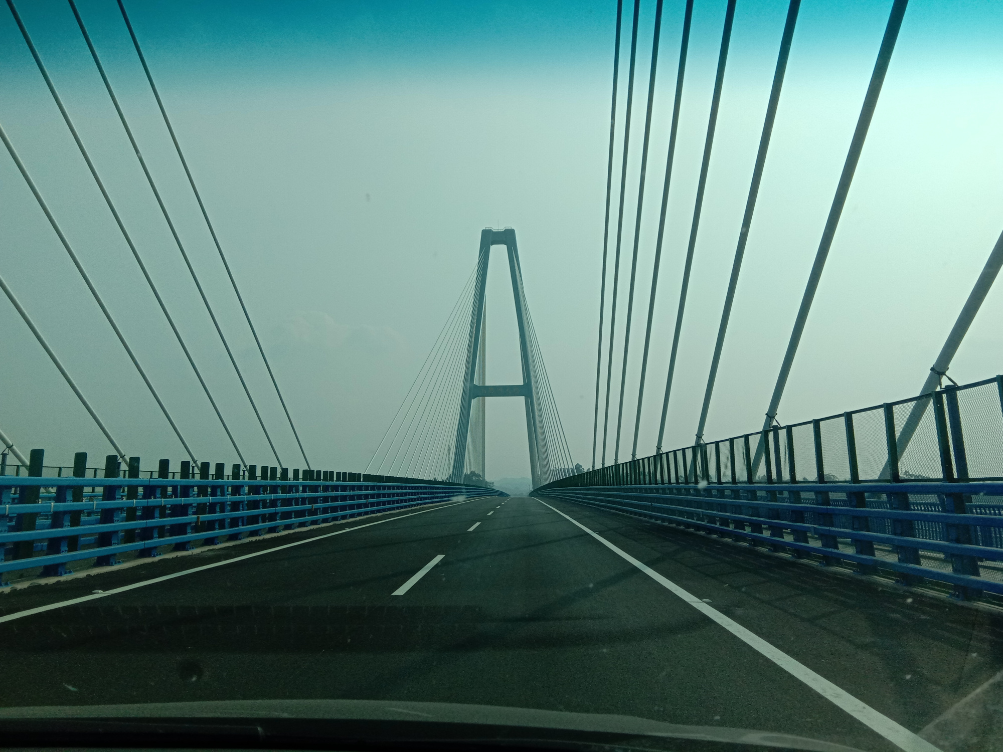 宏伟的相思洲大桥