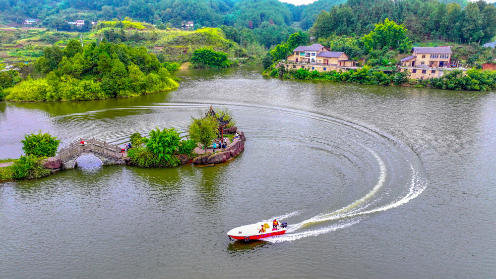 万盛青山湖湿地公园图片