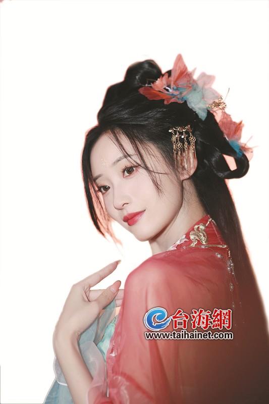 嘉月▲宫涵▲龟酱▲荷里寒▲天阳▲汤圆姐姐台海网10月21日讯(海峡
