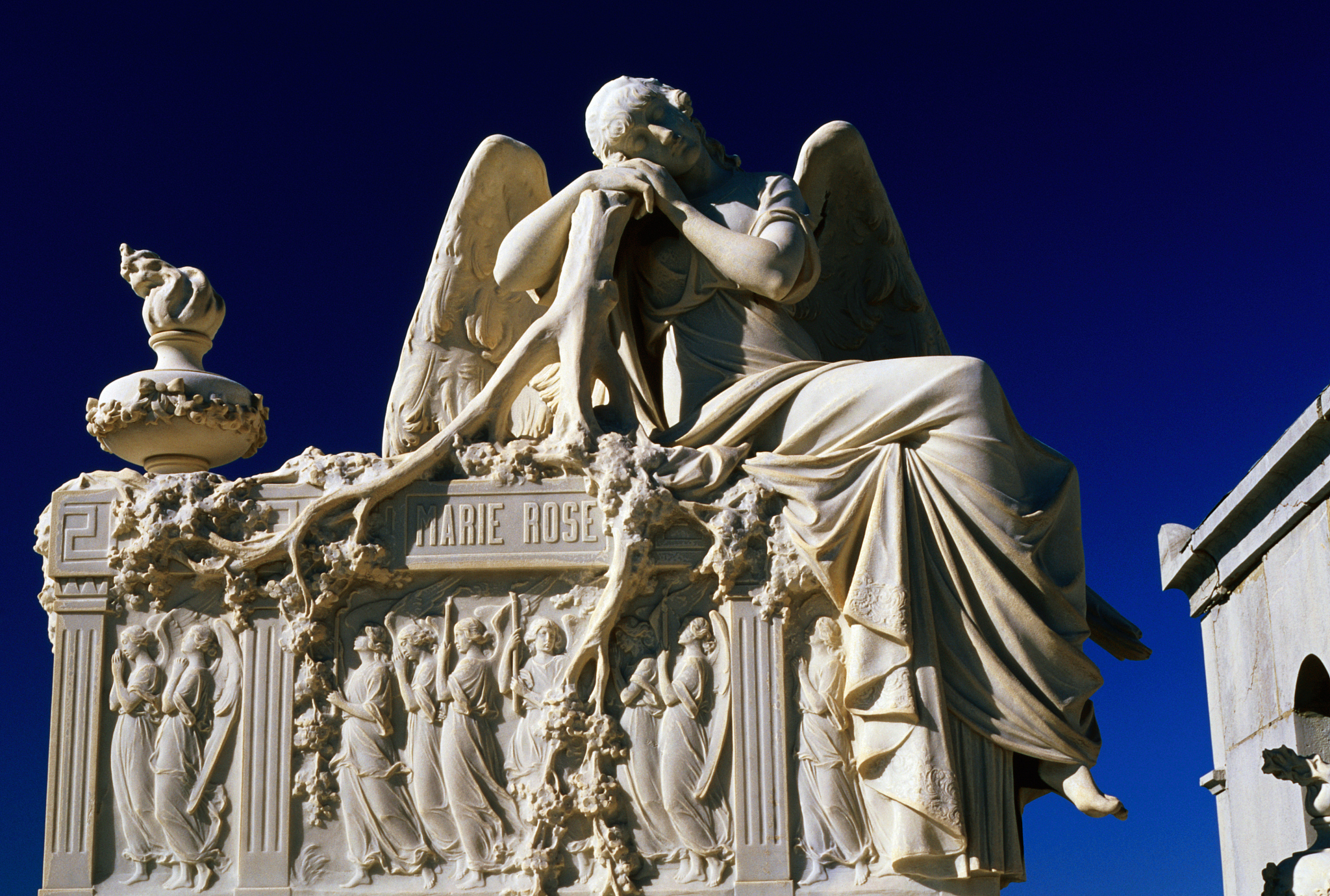 不看血亏的高口碑小说《冰魄寒光剑》,实力不虚新世界等你探索!