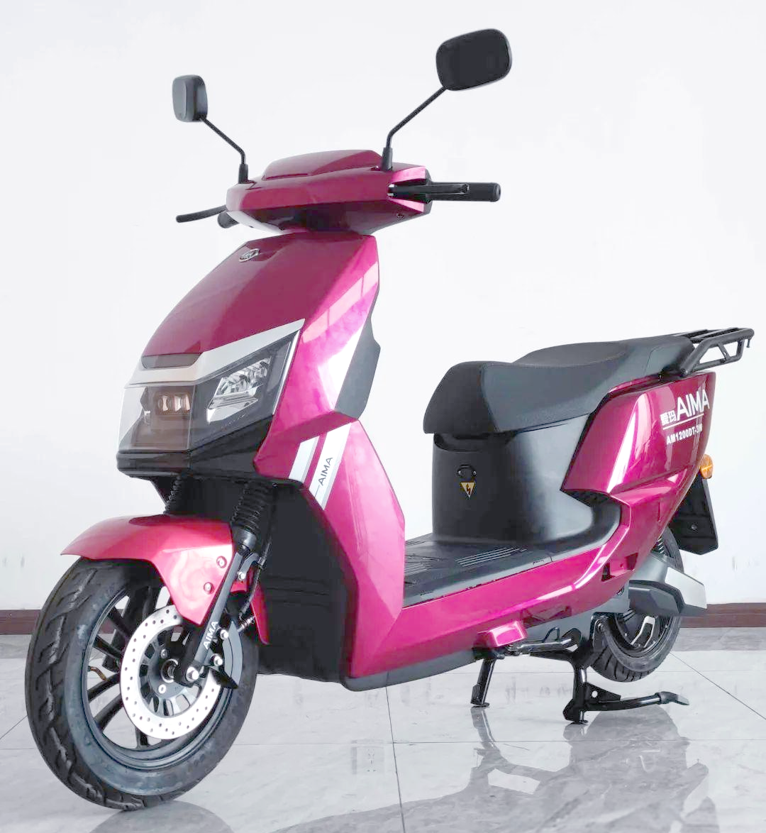 多款颜值与实力并存的爱玛牌电动两轮摩托车推荐,功率1.2kw