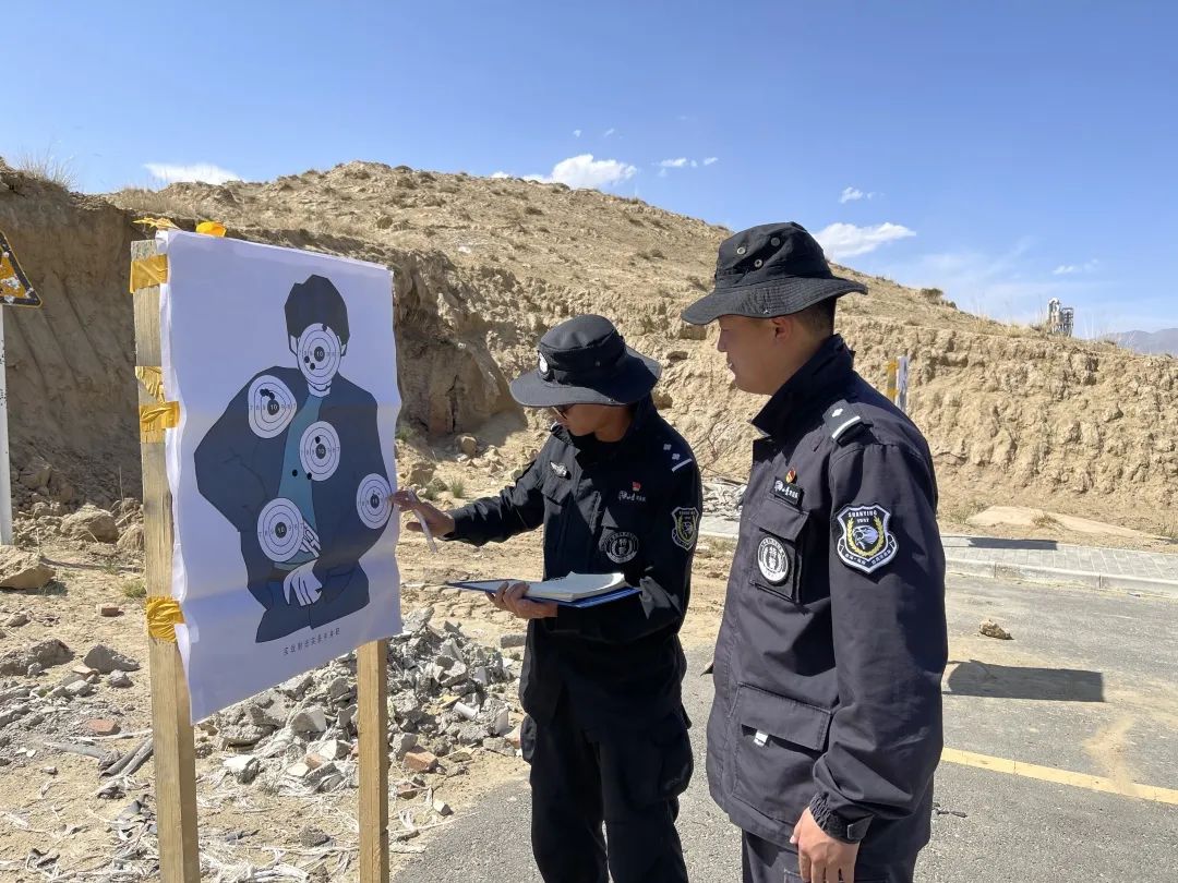 烈日炎炎锻精兵  争创佳绩为打赢丨特警支队山鹰突击队组织开展狙击手