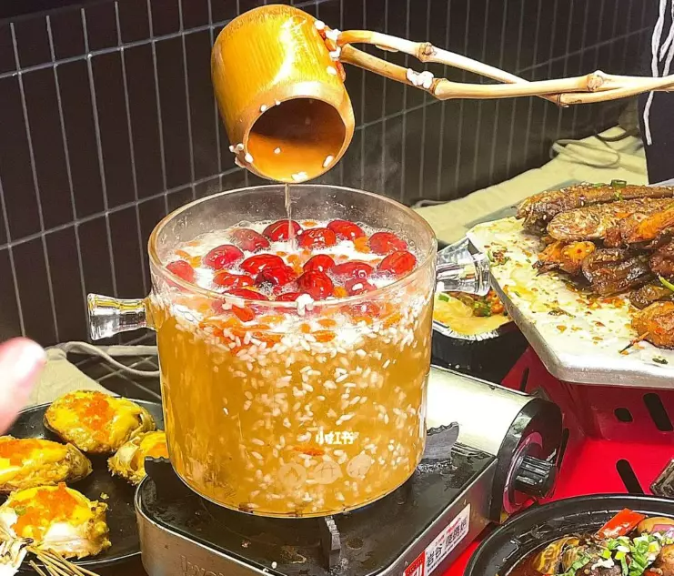 去年热红酒,今年热啤酒,热酒是怎么火起来的?