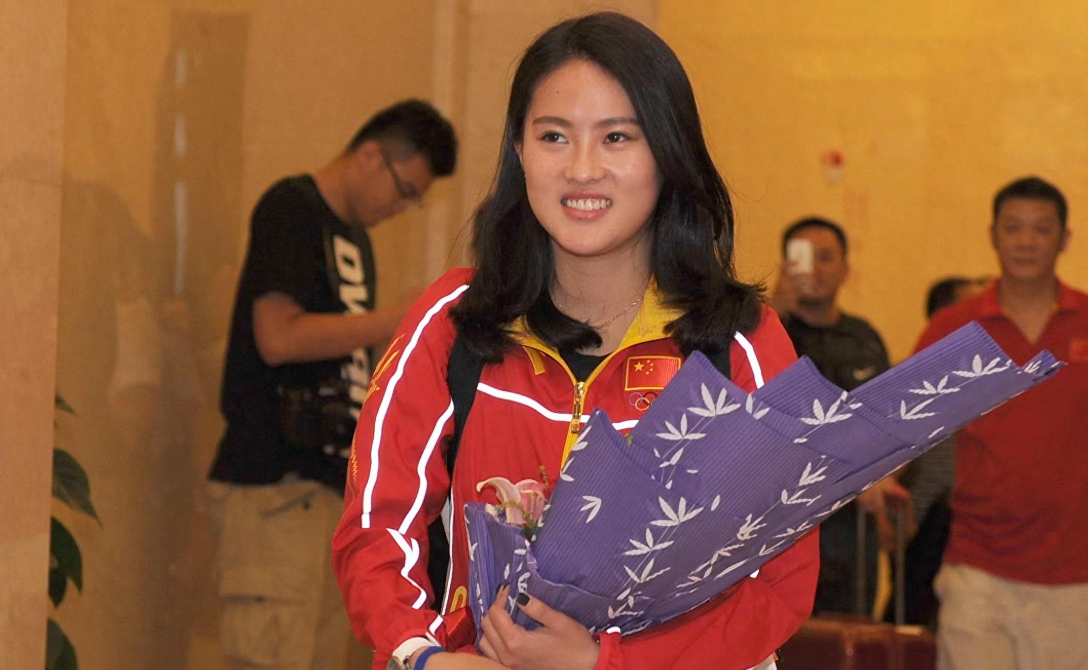 31岁陈若琳的爱情:拒绝霍启山的追求,却对国足于大宝另眼相看!