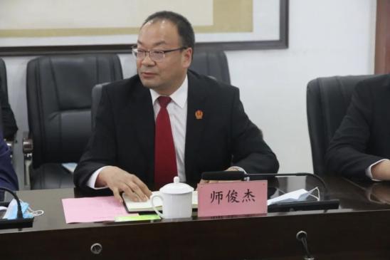 郑州中院院长李志增到新郑法院调研指导工作