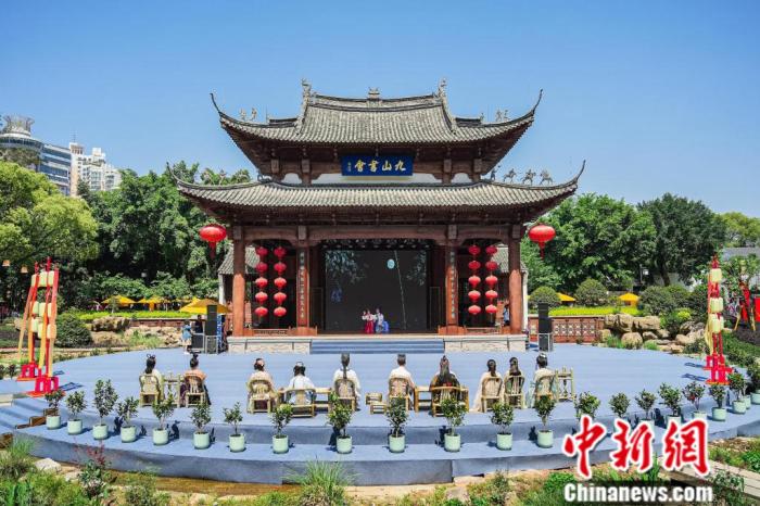 "南戏故里"浙江温州打造戏曲市集 传统文化带动旅游热