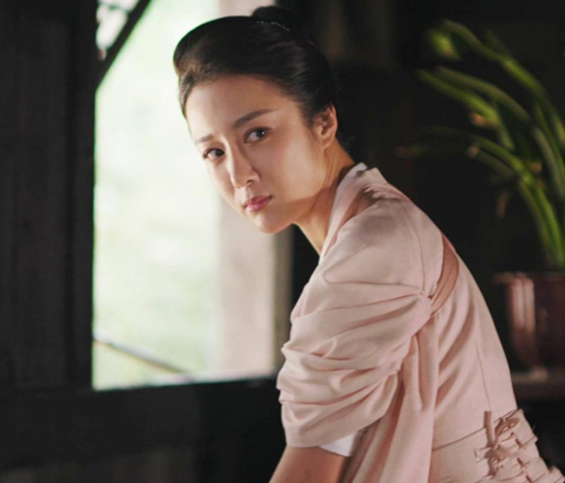 曼娘的两个孩子是顾二叔的吗?朱曼娘的扮演者是谁?