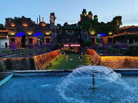 清远佛冈森波拉"森境光影"开幕