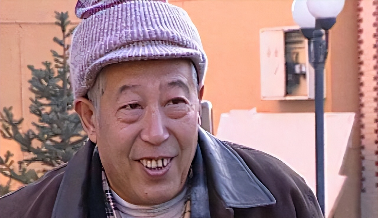 文兴宇:一生嗜烟如命,7字遗言感动世人,遗孀至今无法释怀