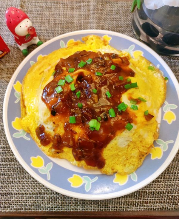 这黑椒牛肉蛋包饭连吃3天了!明天还想吃