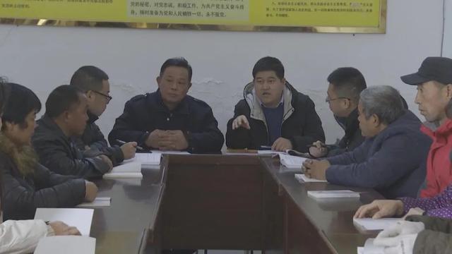 澄城:翟鹏飞视自己为农民 用真心换民心