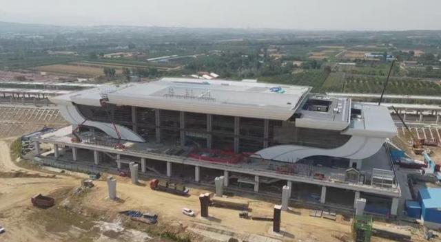 潍烟高速铁路站房莱州站已全面进入装饰装修阶段