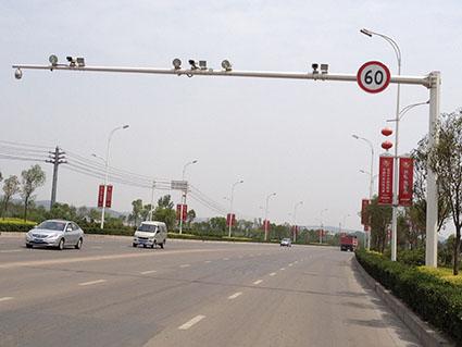 电子眼测速比实际低多少?