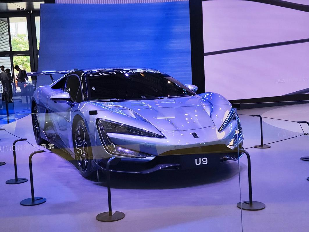 比亚迪旗下首款超跑仰望 u9 上市