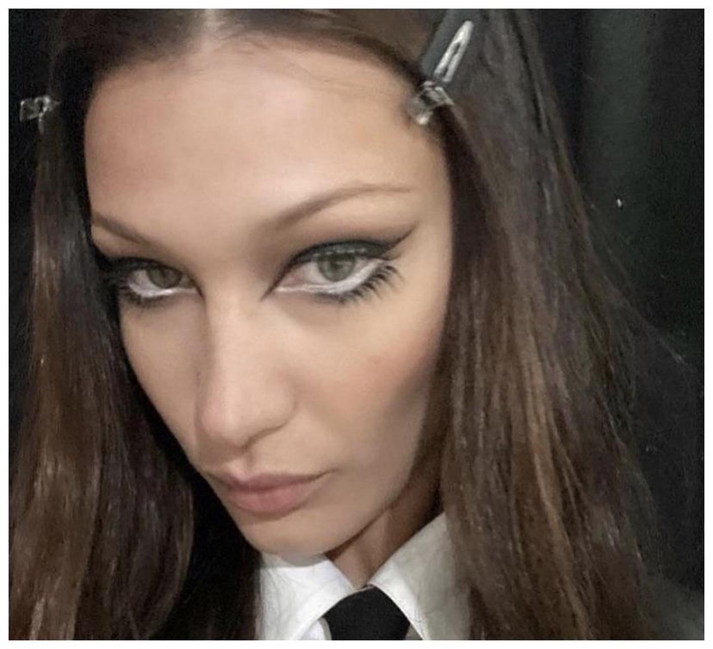 bellahadid "livingmylife"#百家号火星计划