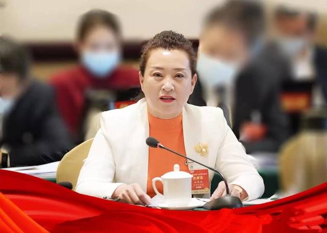 谷凤杰荣获全国道德模范提名奖