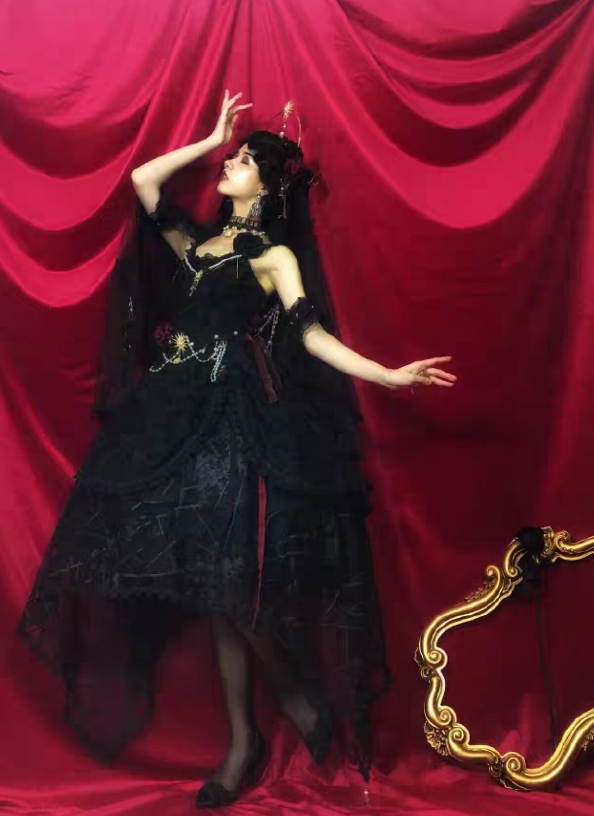 洛丽塔圈子带火了一种裙子叫"苍蝇裙",不仅俏皮洋气,还显端庄