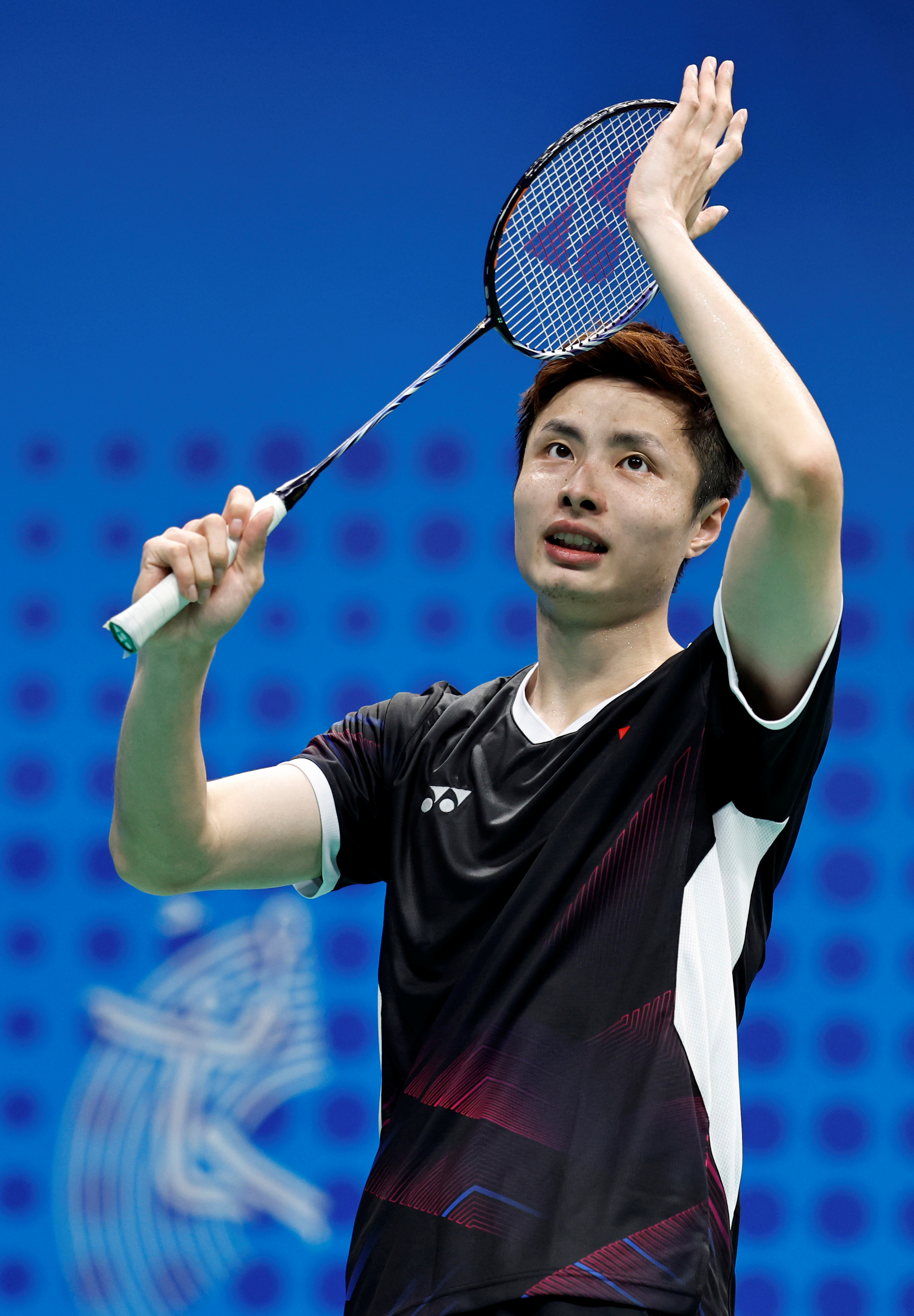 羽毛球——石宇奇晋级男单16强