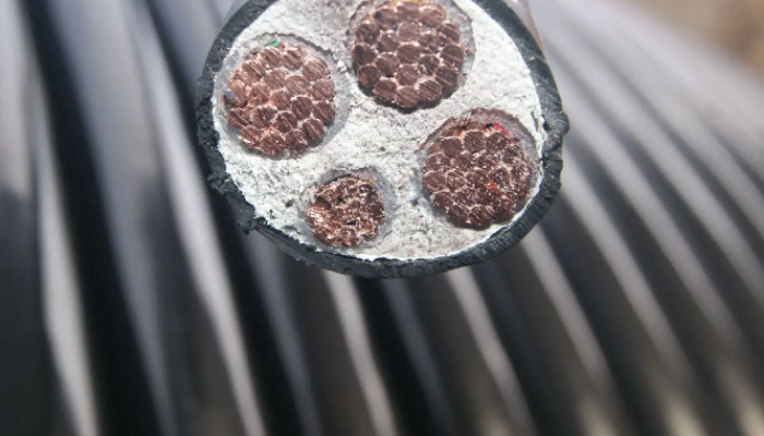 3x120平方铜电缆负载