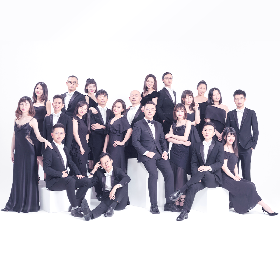 彩虹合唱团十年:从神曲到团王的蜕变
