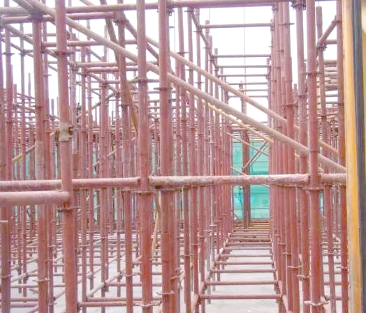 探索轮扣式脚手架施工技术:高效,便捷的建筑支撑系统