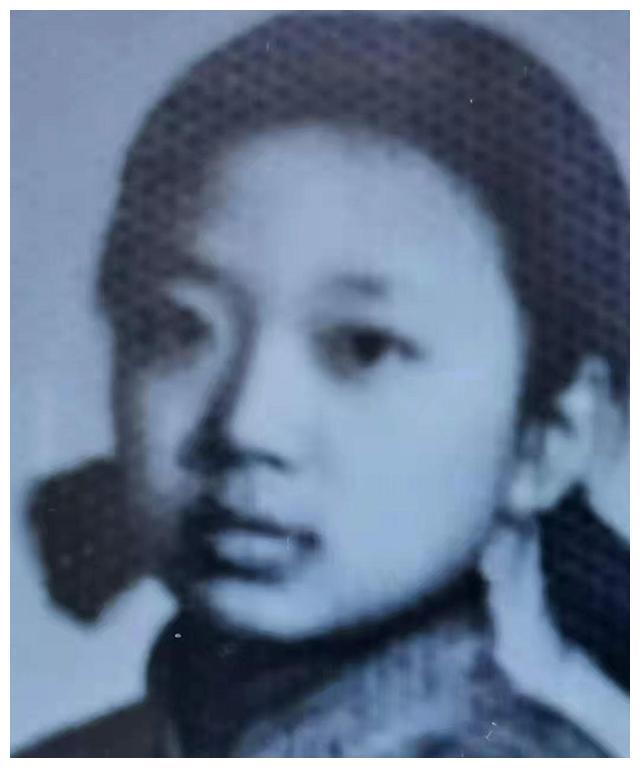 家暴(人物)李默:一位杰出的女高音歌唱家