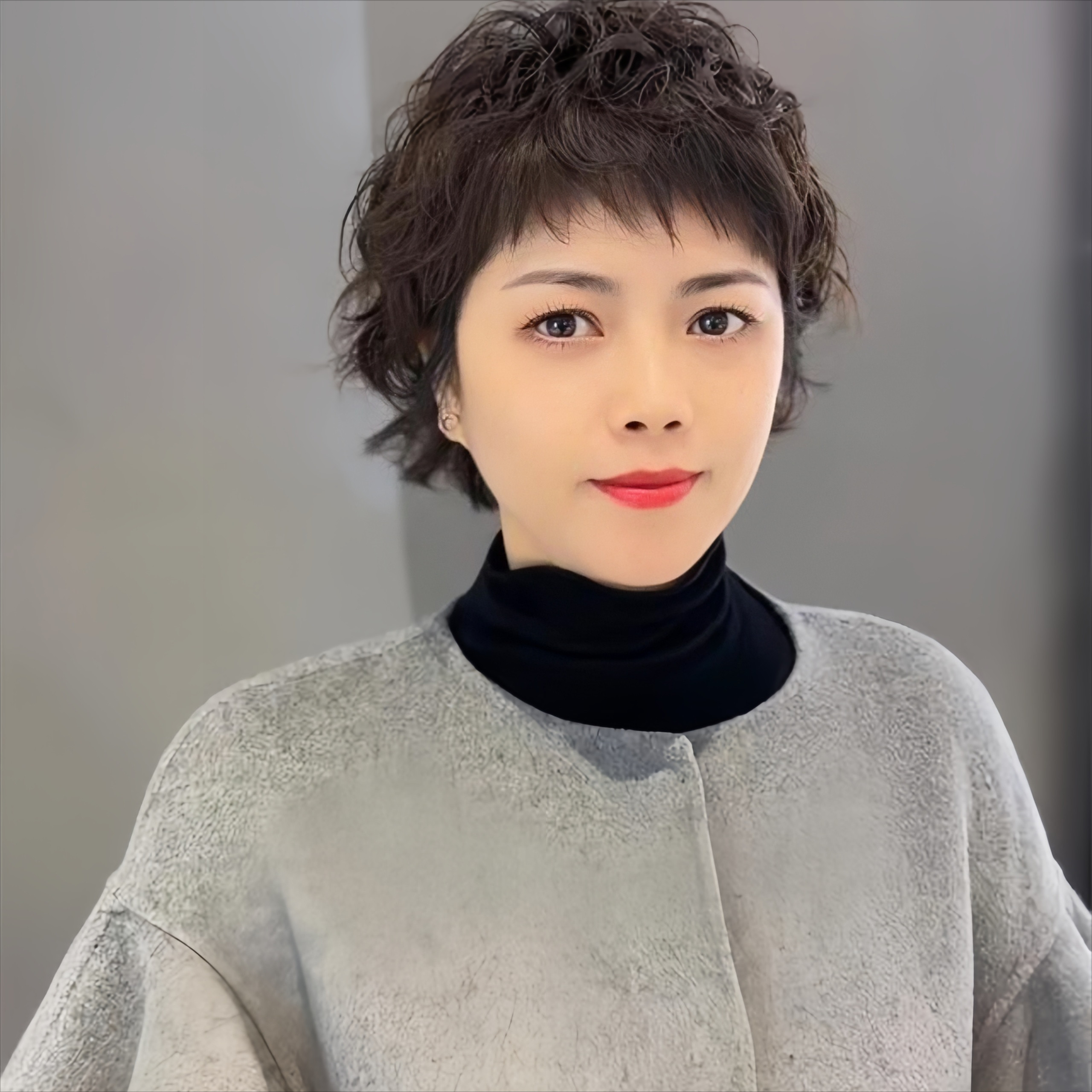 40 女神必试!短发烫发新潮流,轻松减龄十岁!