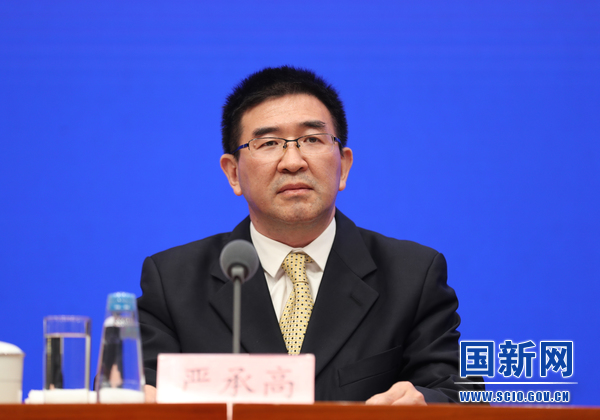 国家林草局答海报新闻:自然遗产每年带来超140亿的旅游直接收入