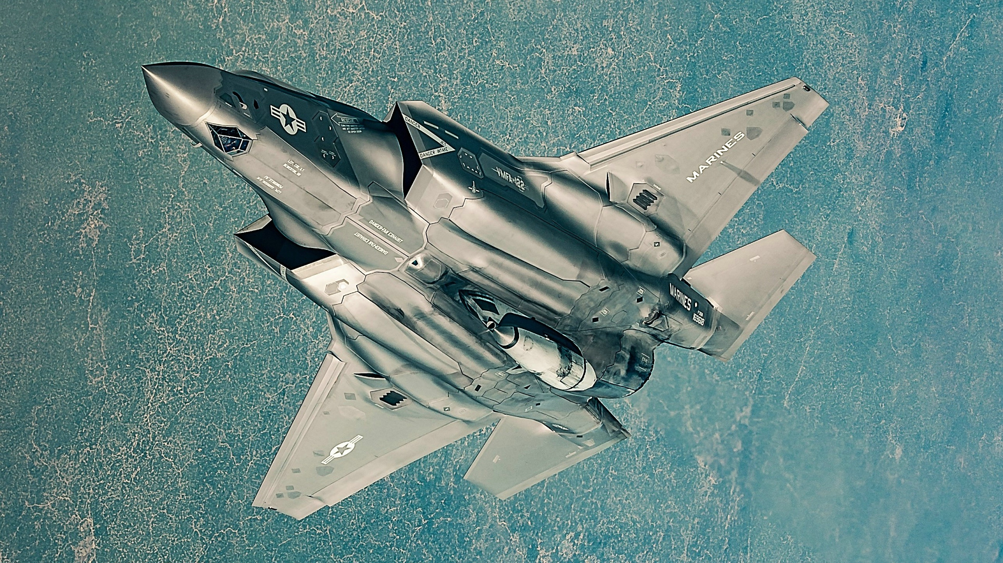 美军f-35b型"闪电"战斗机大图赏析