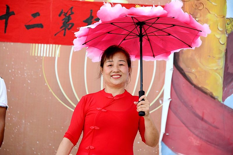 潢川县双柳树镇天桥村举办乡村振兴行动日暨三星文明户表彰活动