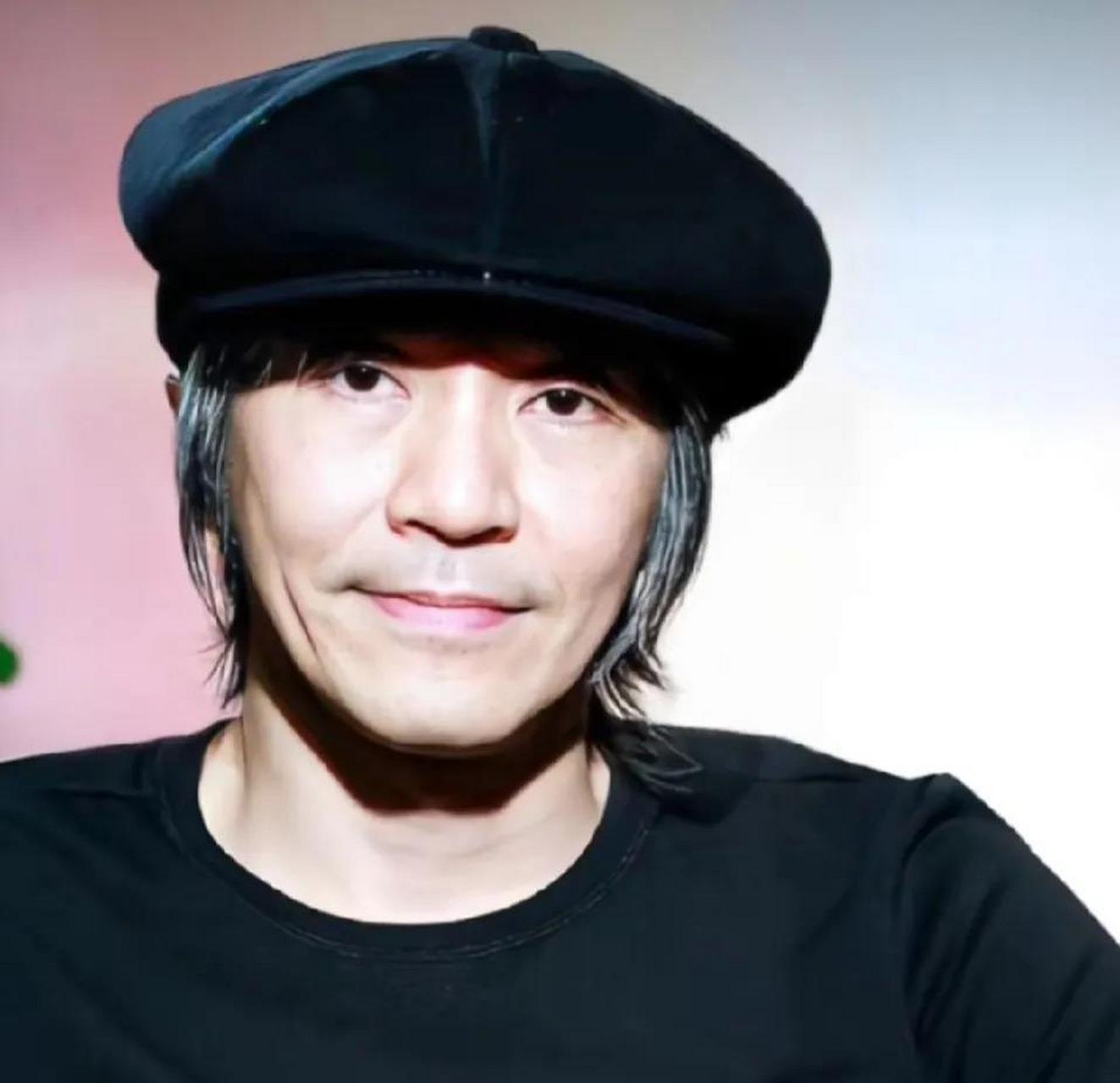 这两位男明星终身末娶,第一位,周星驰,周星驰曾经说过这样一段话,我的