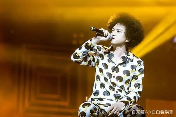 赵英俊先生告别仪式在八宝山殡仪馆举行