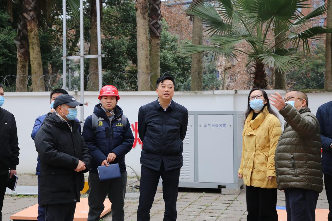 邱向东同志带队督导市城管委道桥监管中心节前安全生产工作