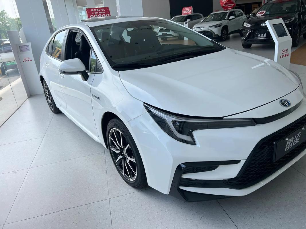 丰田雷凌双擎试驾体验