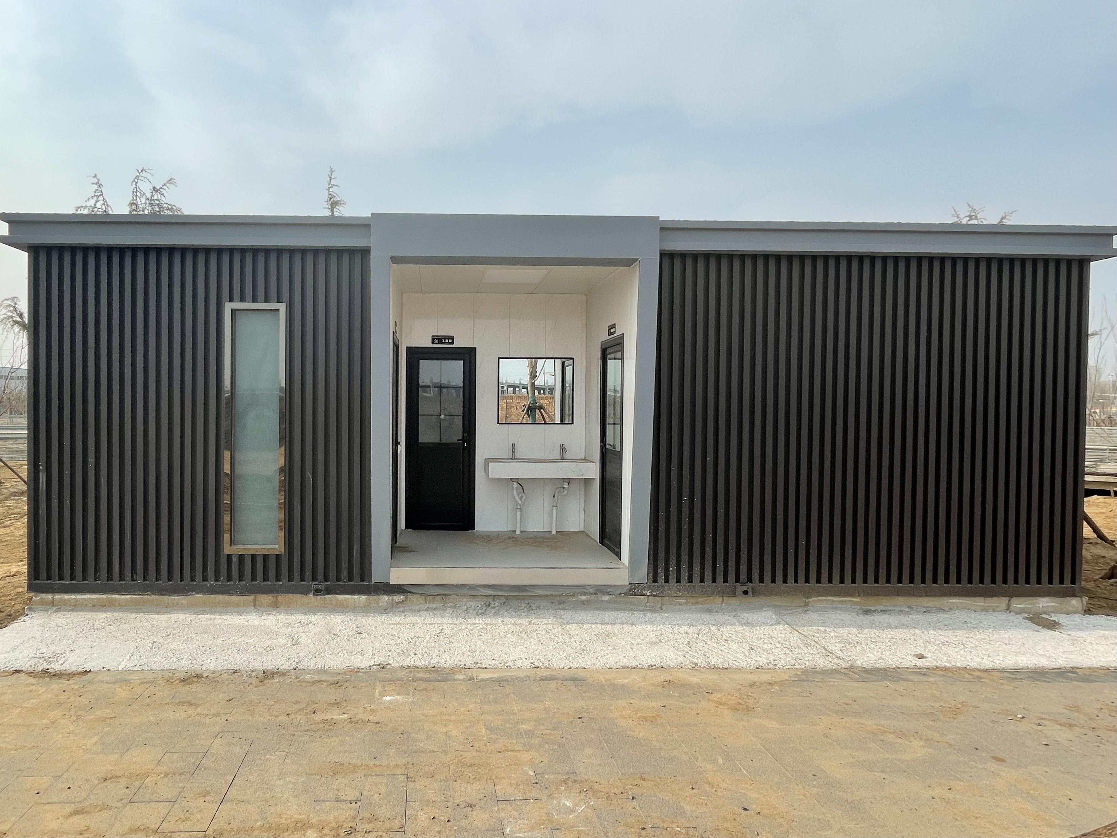 移动厕所都适合安装在哪些地方?