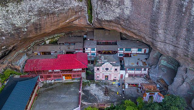江西广昌龙凤岩鲜为人知的洞穴古寺,深藏着数百年历史文化