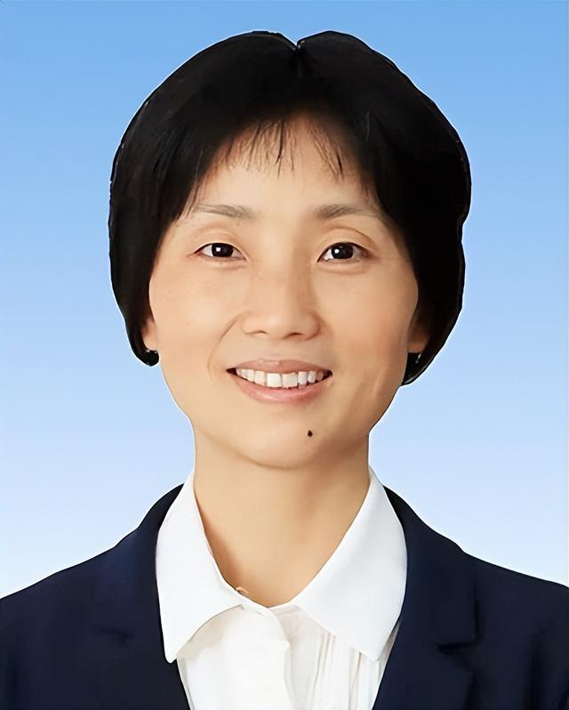 杨爱云已任湖南省住建厅党组书记,副厅长(附简历)