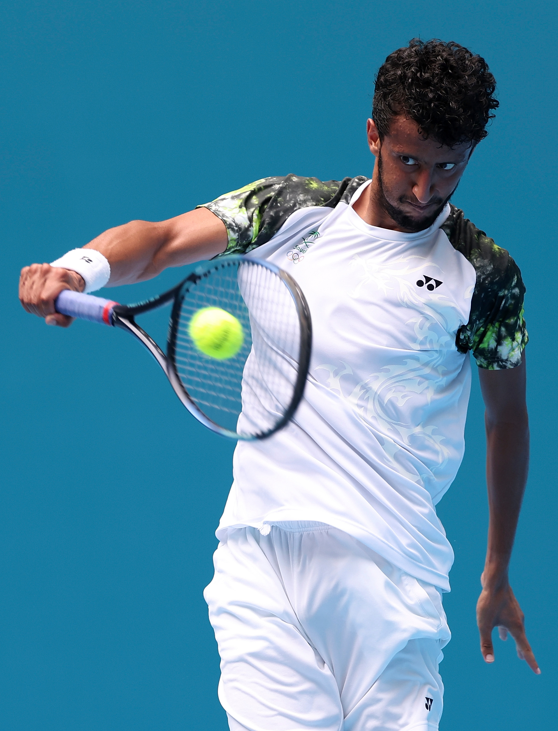 网球——男单:张之臻晋级第三轮