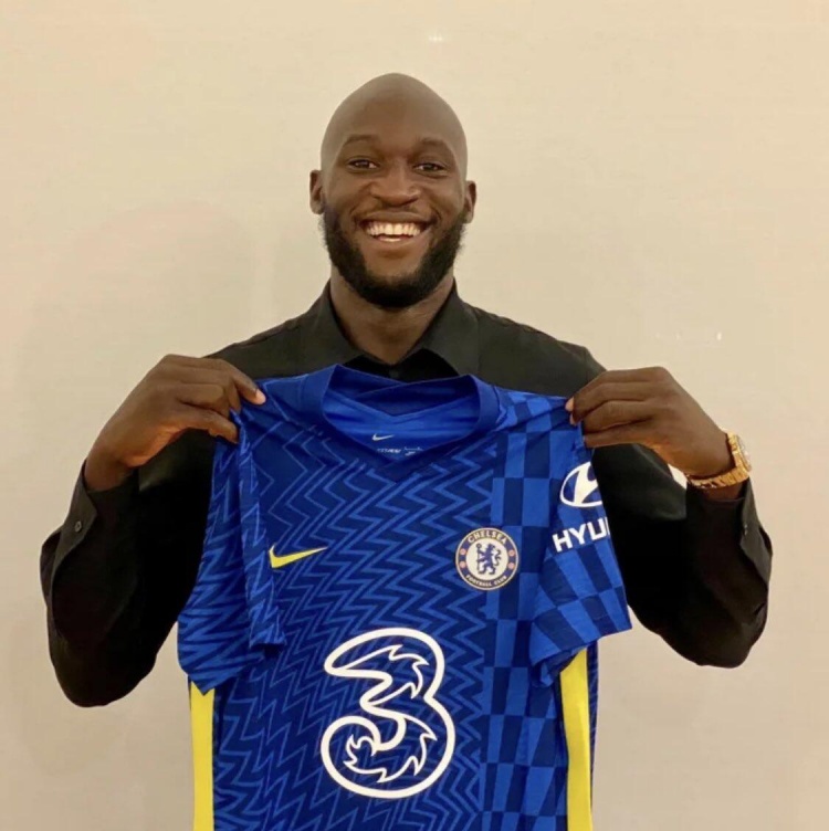 卢卡库9750万镑加盟切尔西列足坛转会费第九,英超转会费第二