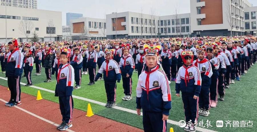 一起向未来!济南市天桥区兴麓小学举行2022年春季开学典礼