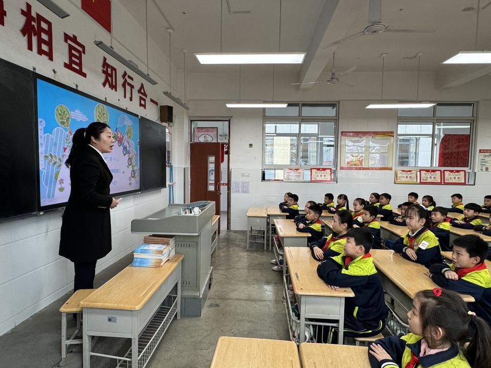 临沂第一实验小学图片