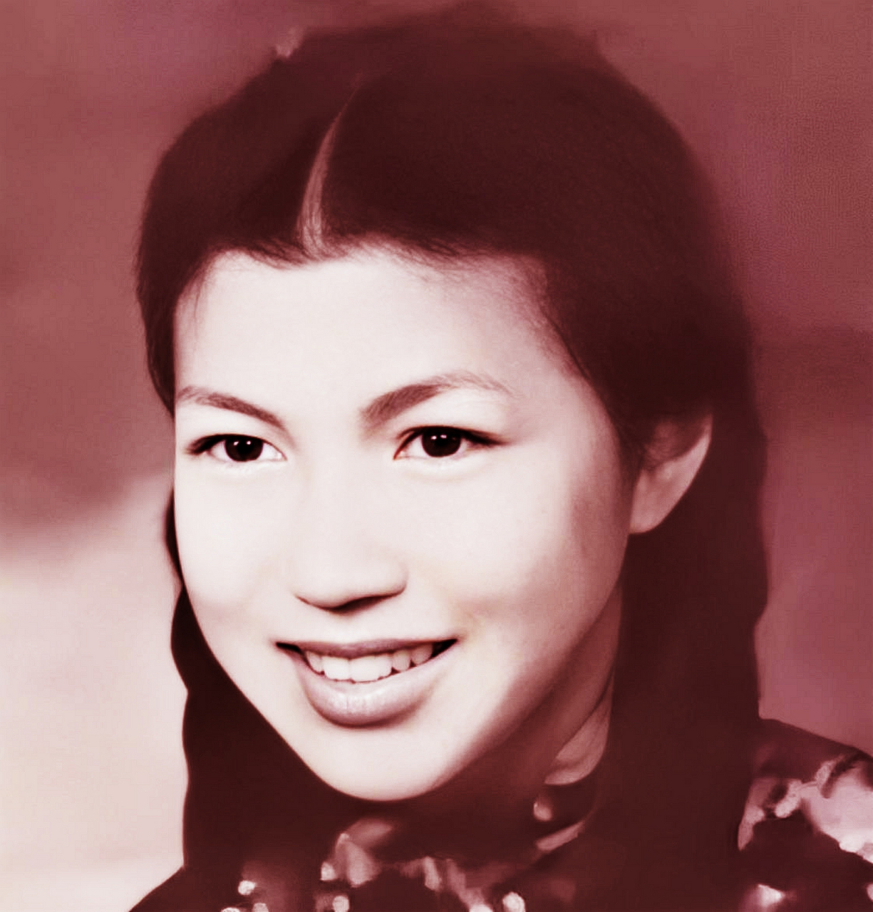 " 林昭是绝世才女,《北大诗刊》的主编,《红楼》的编委!