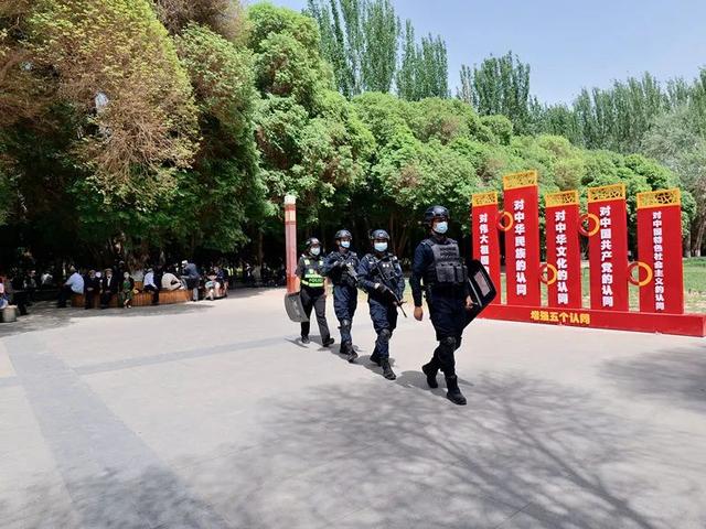 喀什 特警图片