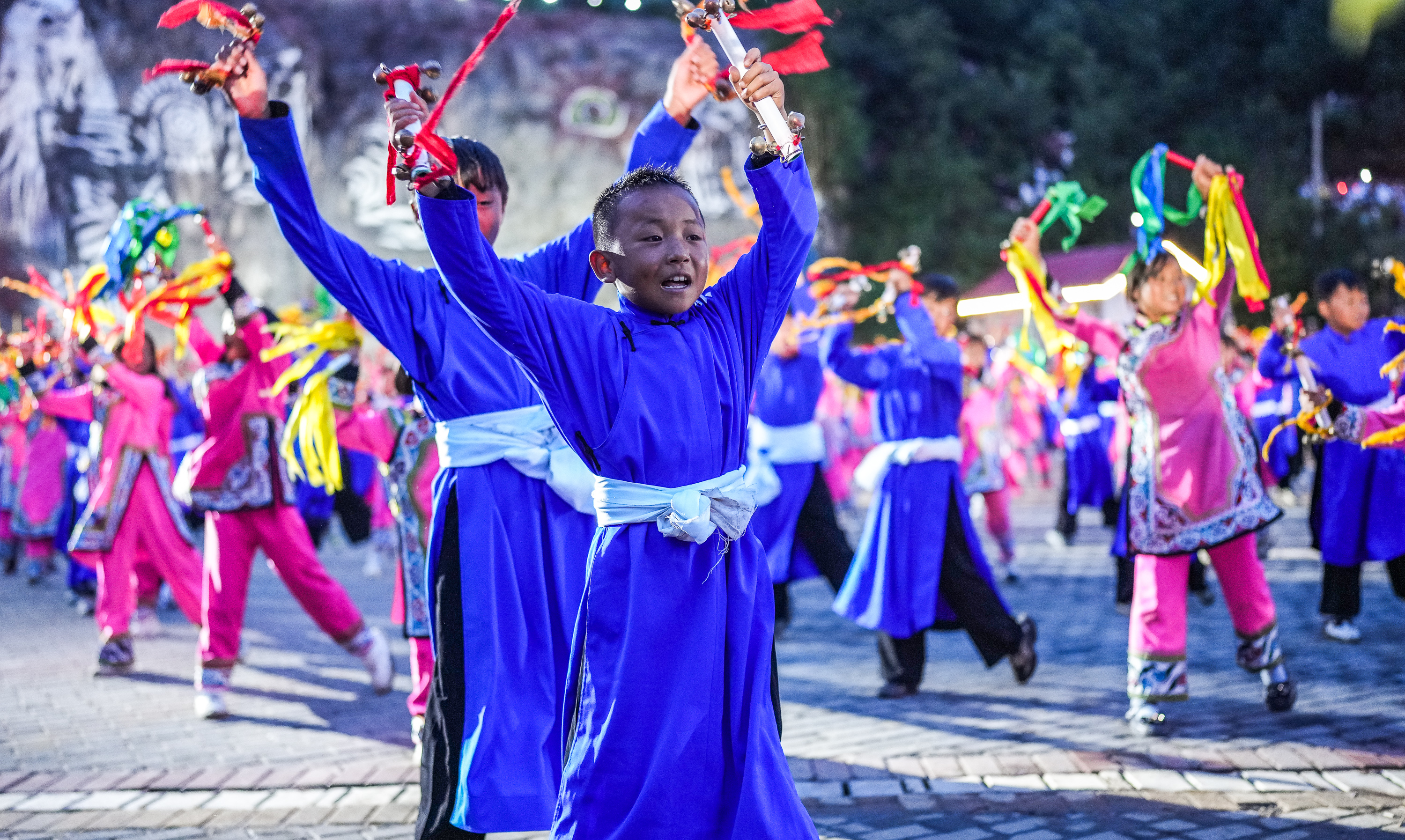 (社会)贵州威宁:彝族群众欢度火把节