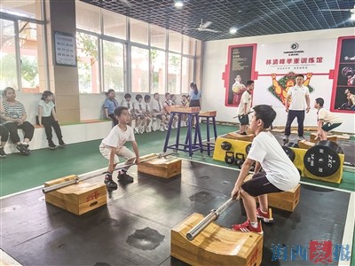 厦门市前埔小学,云顶学校:课后延时服务为家长解忧,将"我为群众办实事